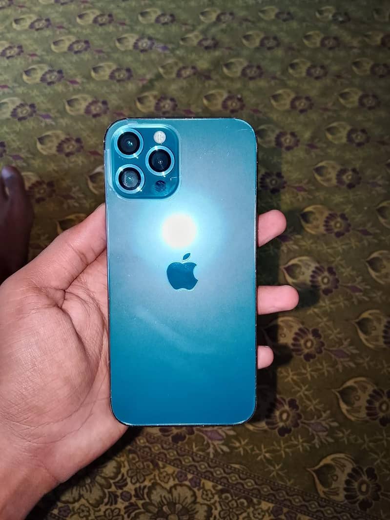 Apple iPhone 12 Pro Max 2