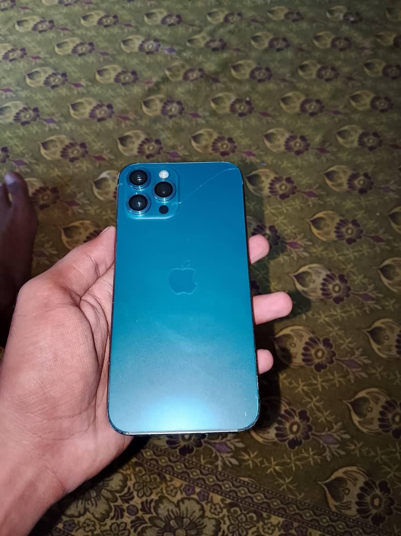 Apple iPhone 12 Pro Max 6
