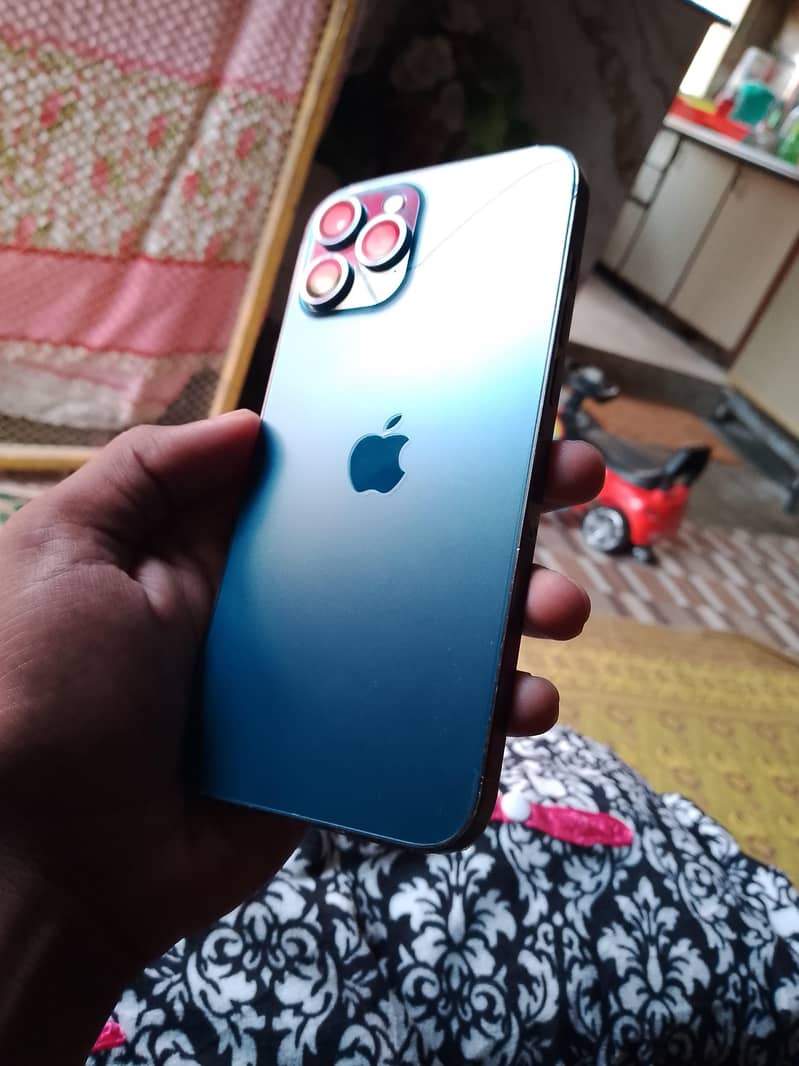Apple iPhone 12 Pro Max 9