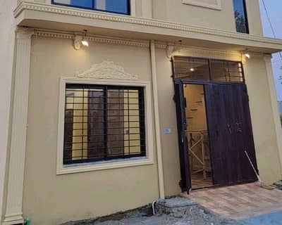 Prime Location In Formanities Housing Scheme - Block MM 3 Marla House For sale