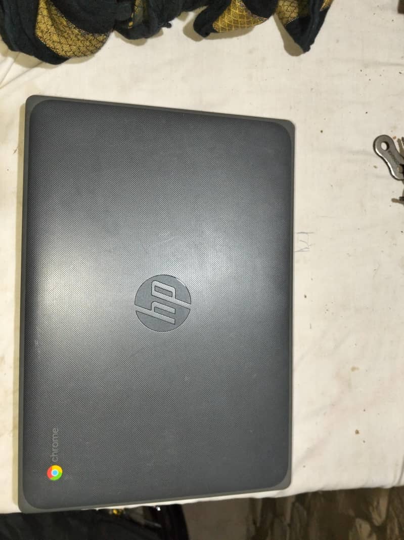 HP Chrome Book 6
