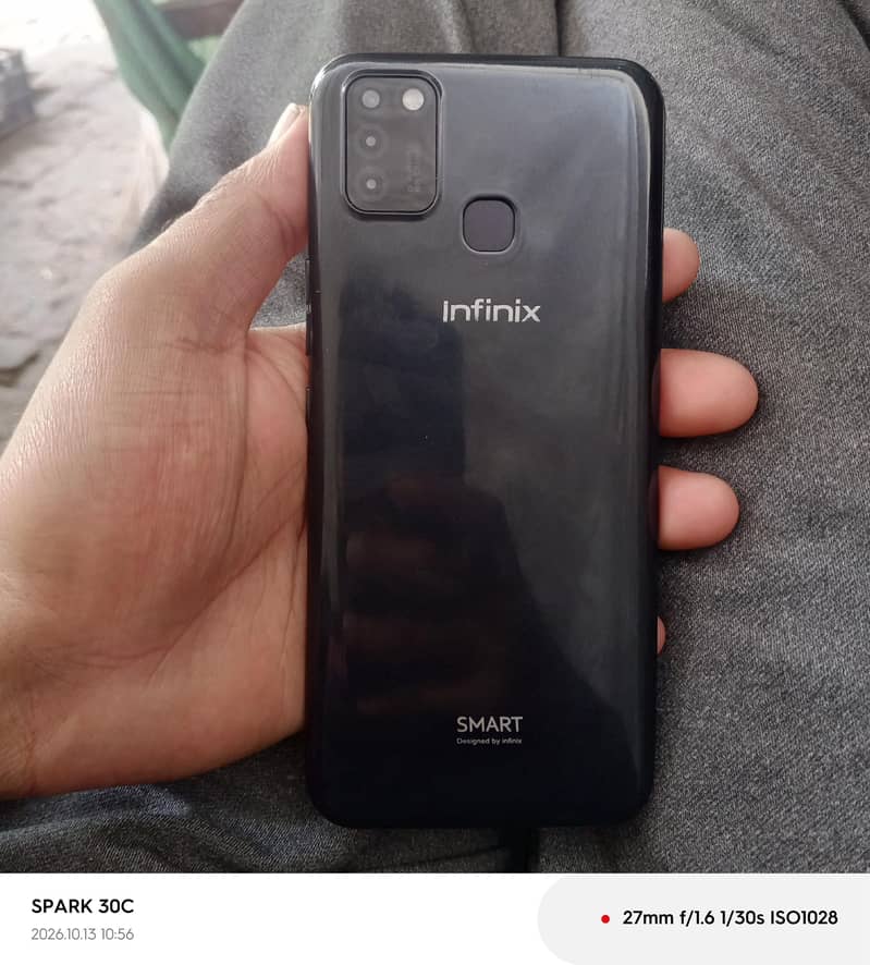 Infinix Smart 6 4