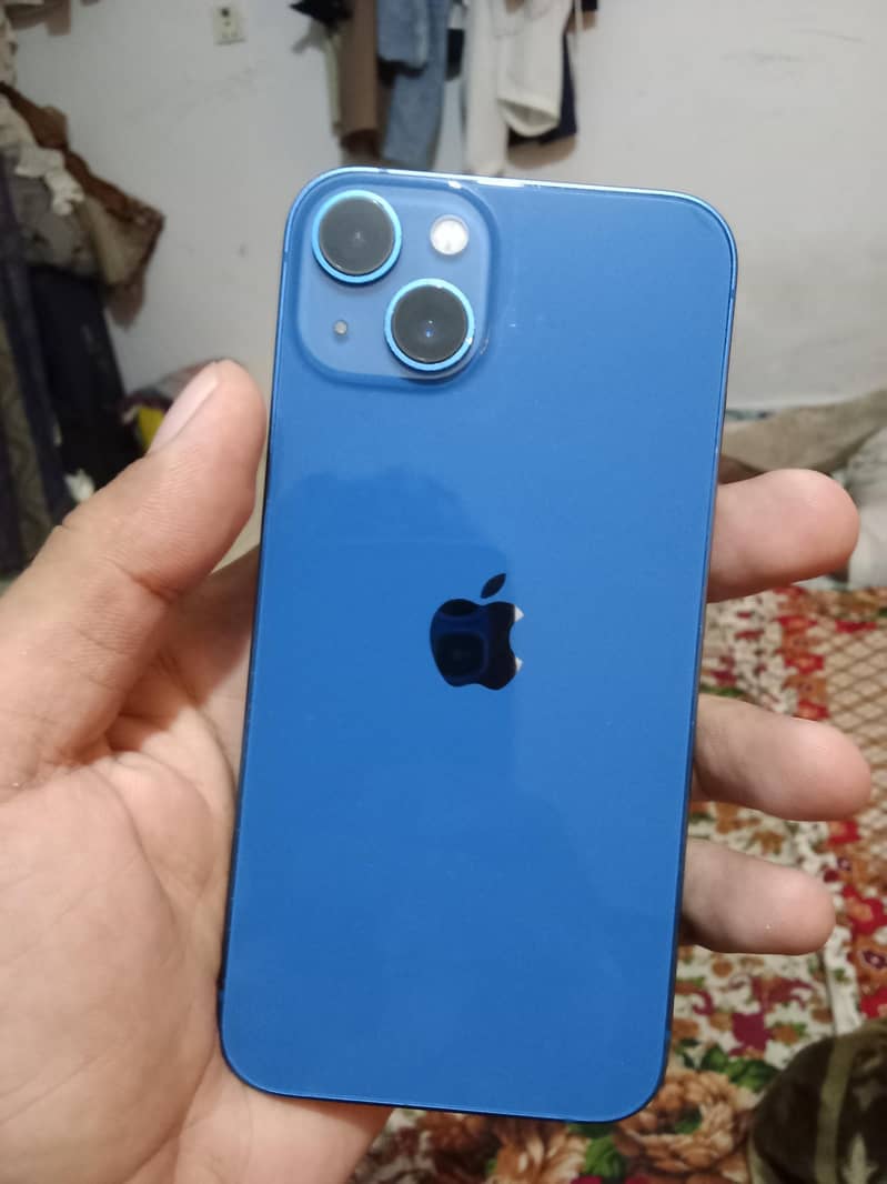 Apple iPhone 13 0