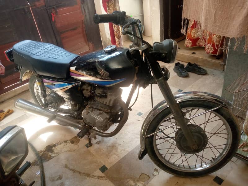 cg 125 0