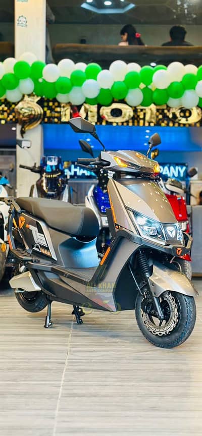 scooty Male & female scooty All brands available