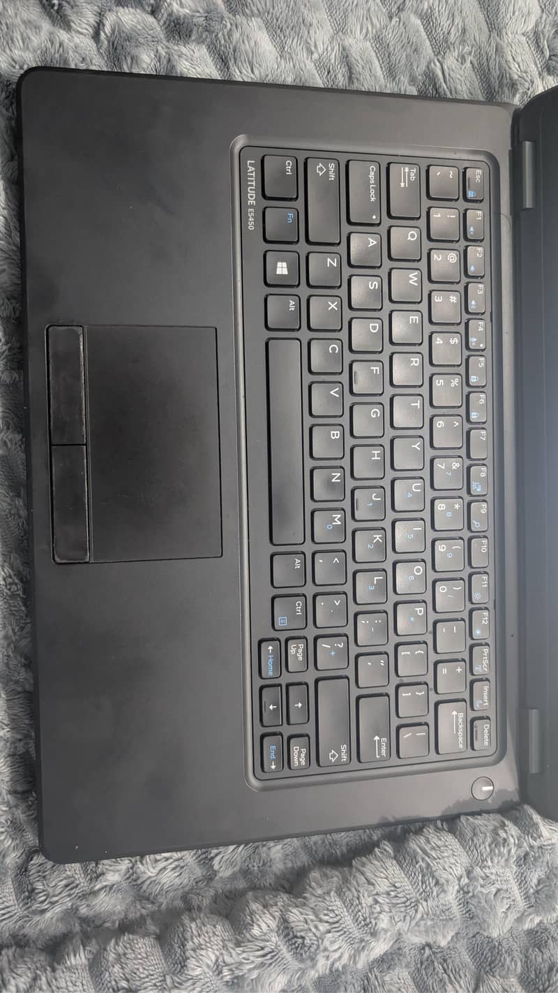 Core i5 5th gen 4