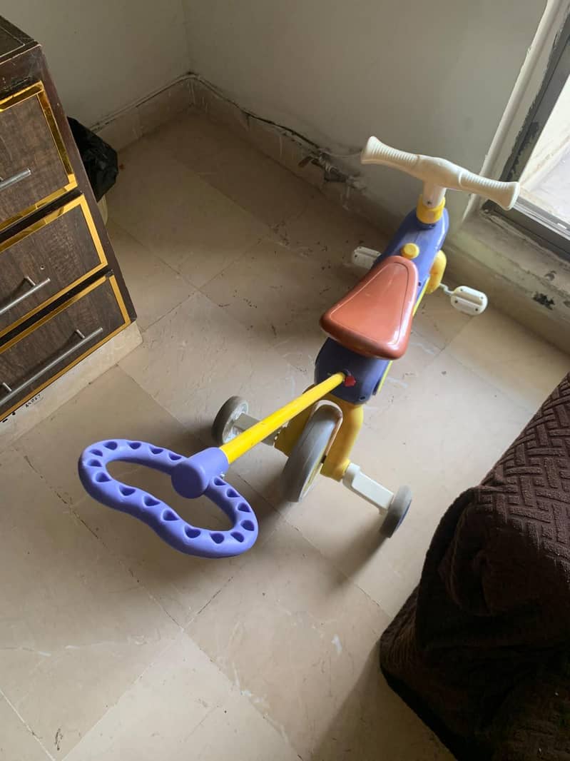 tricycle 0