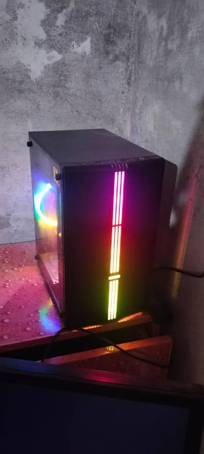 Intel i7 3 generation 8gb ram 2tb storage 128 SSD 1gb graphic card