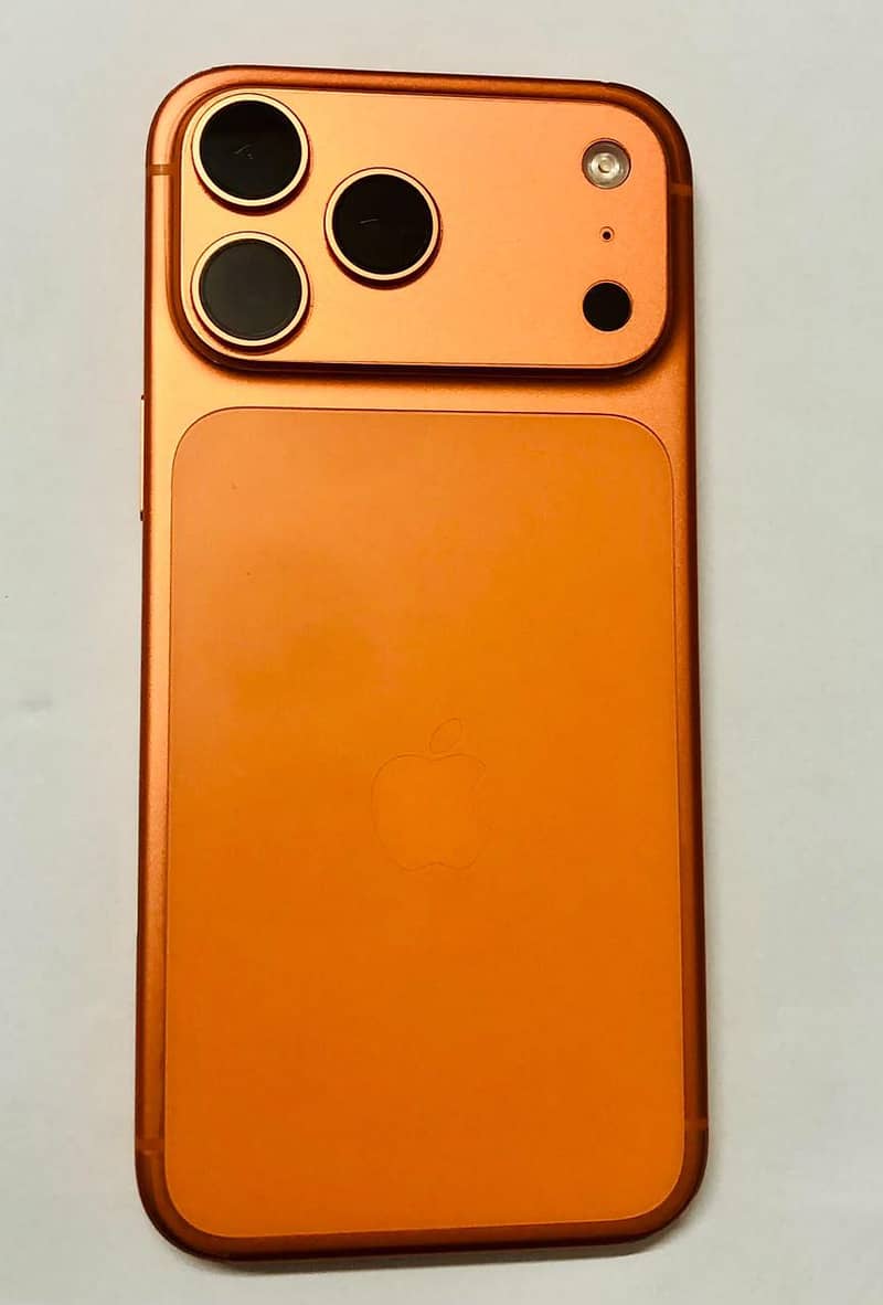 Apple iPhone 17 Pro Max 5