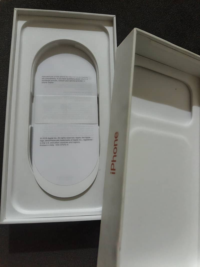 Apple iPhone 17 Pro Max 3