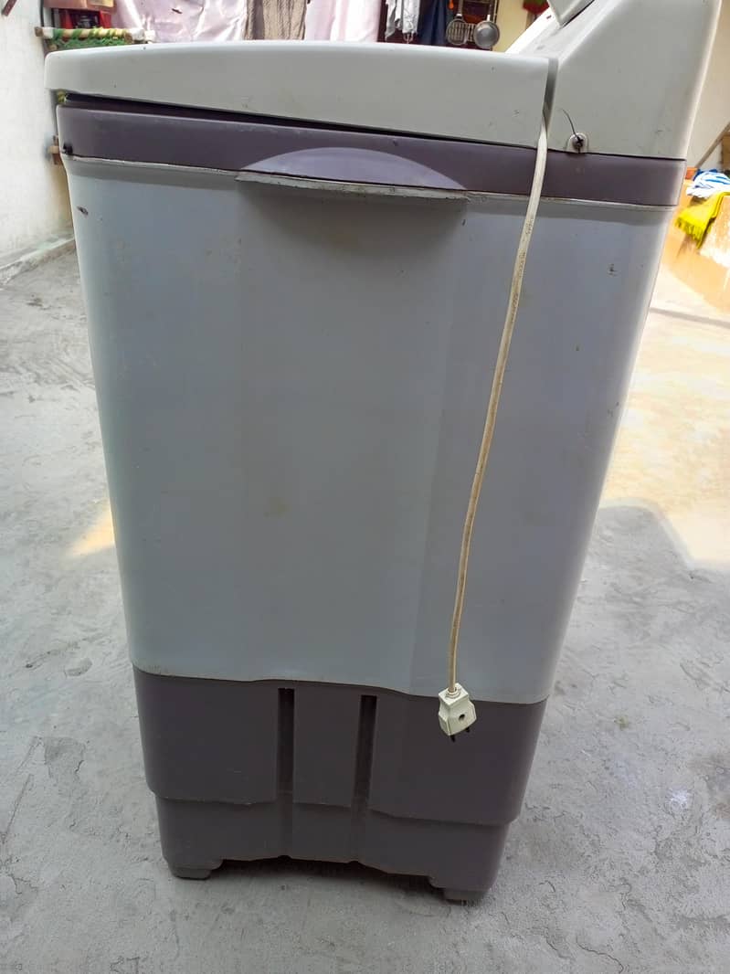 dryer machine 4