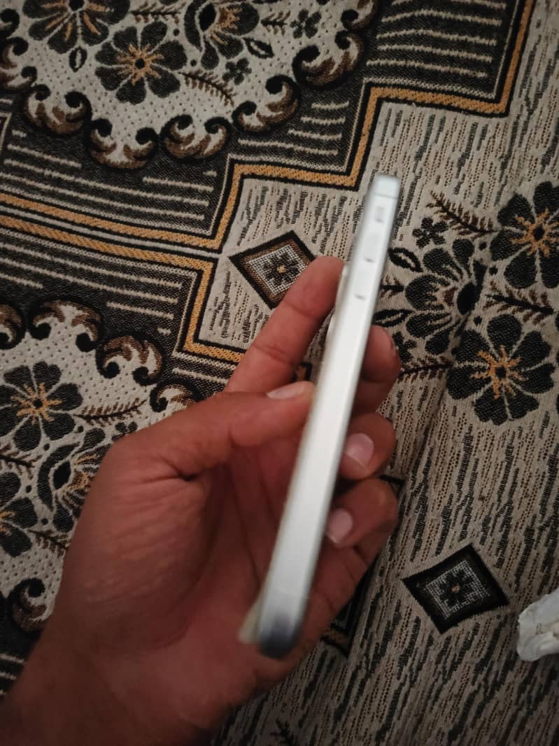 Apple iPhone 11 MDM 3