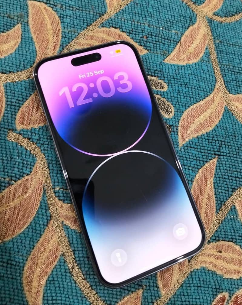 Apple iPhone 14 Pro 1