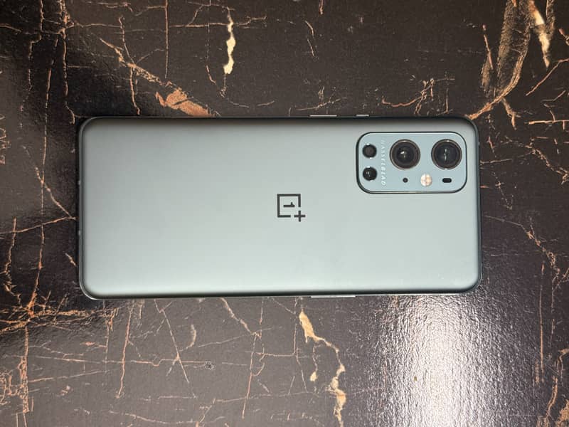 One Plus 9 Pro 0
