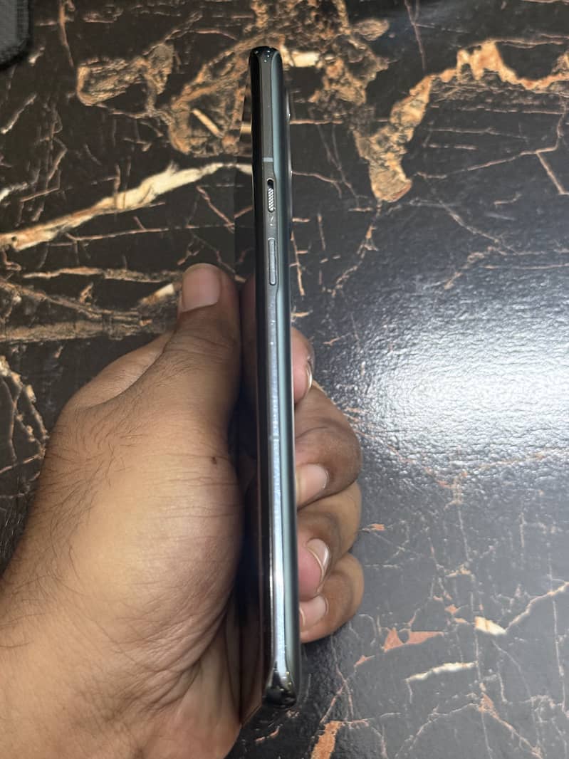 One Plus 9 Pro 3