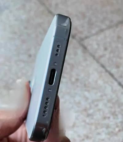 Apple iPhone 16 Pro