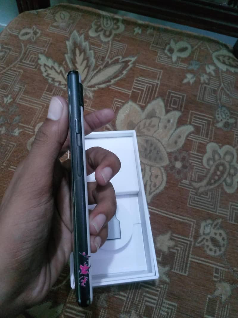 Google Pixel 6a 1