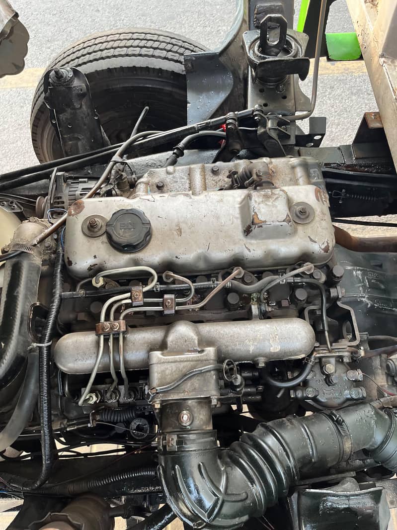 mazda 3500 2