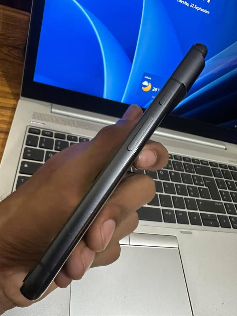 Google Pixel 8 0
