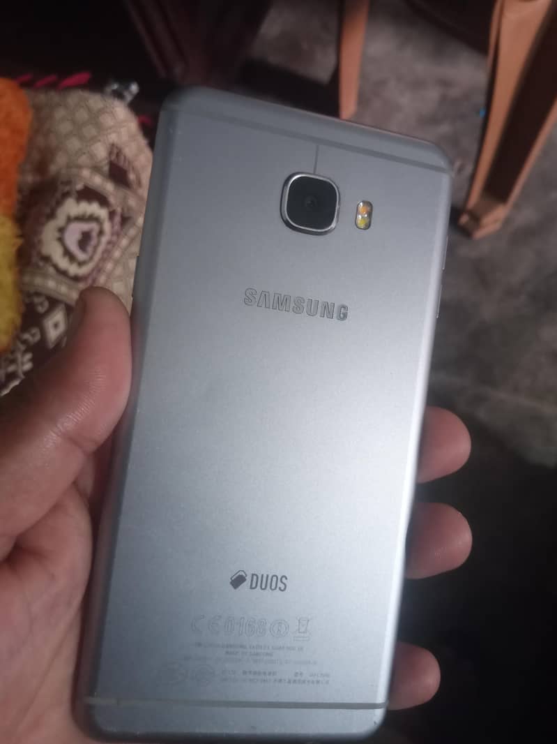 Samsung Mobile C7 3