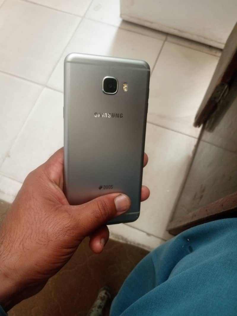 Samsung Mobile C7 4