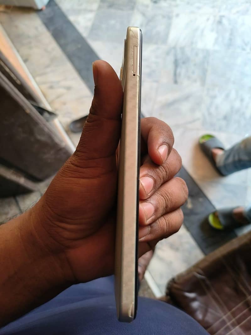 Infinix smart 10 4