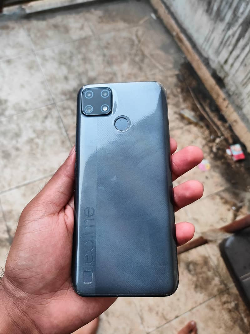 Realme C25s 0