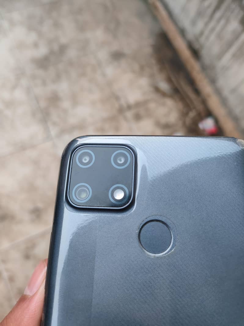 Realme C25s 1