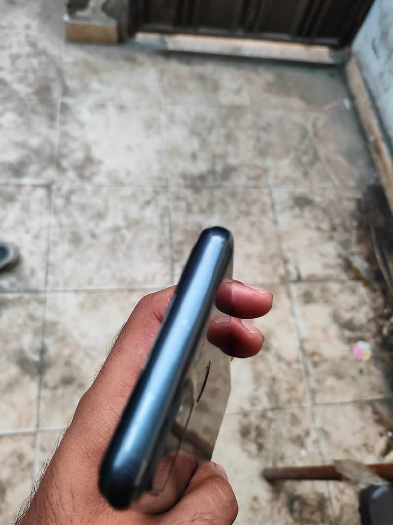 Realme C25s 3