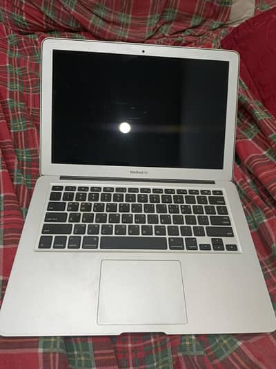 MacBook air 2015 .