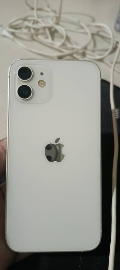 Apple iPhone 12