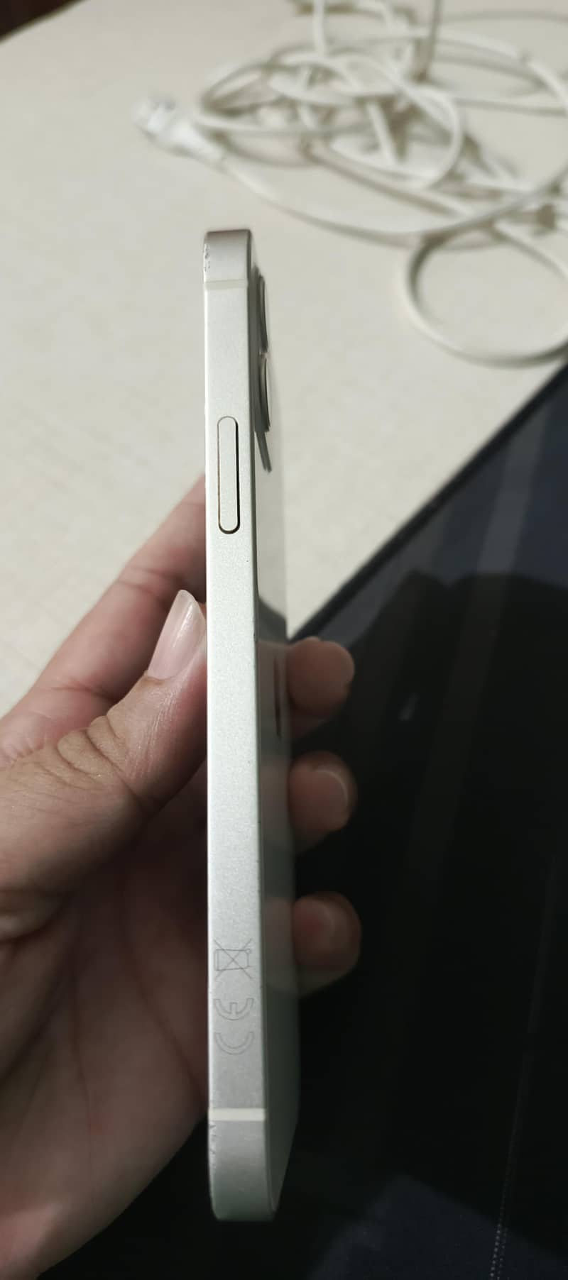 Apple iPhone 12 2