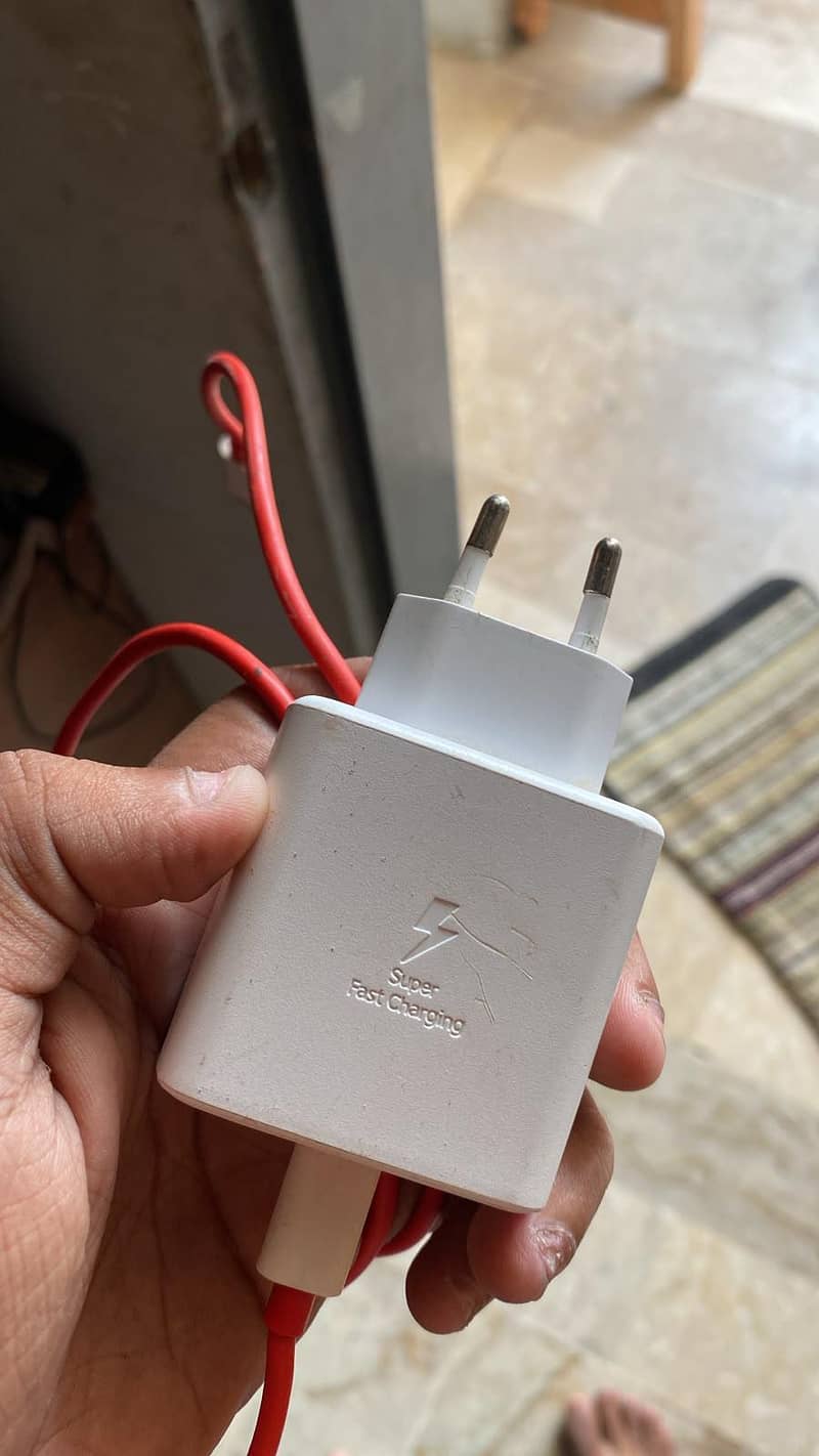 One Plus 8 Pro 8/128 with Charger Dual Sim Working 2