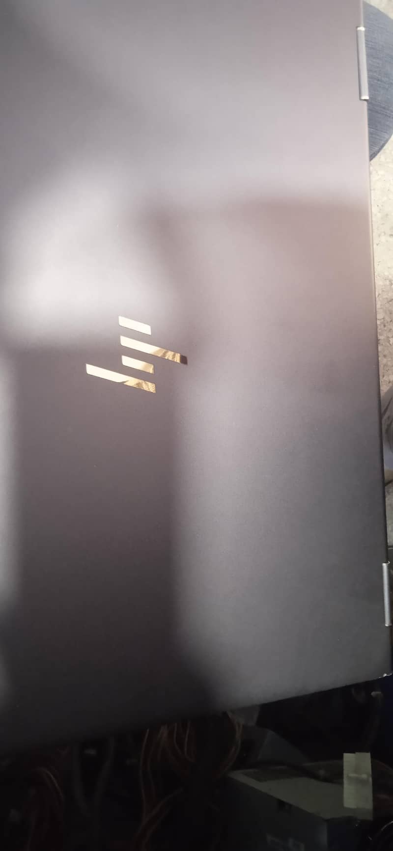 HP corei7 7 generation 1