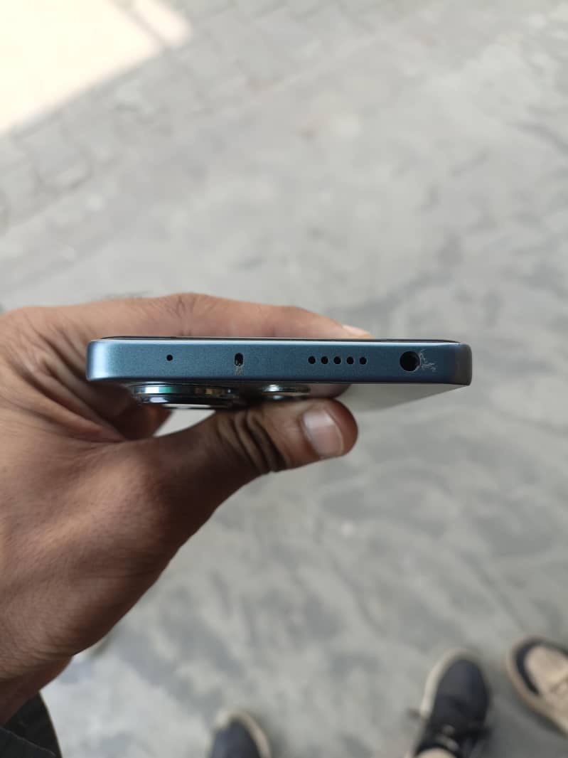 Xiaomi Redmi Note 13 Pro 4