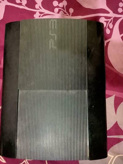 PS3 Super Slim 500GB | 13 Games + 4 CDs + 1 Controller