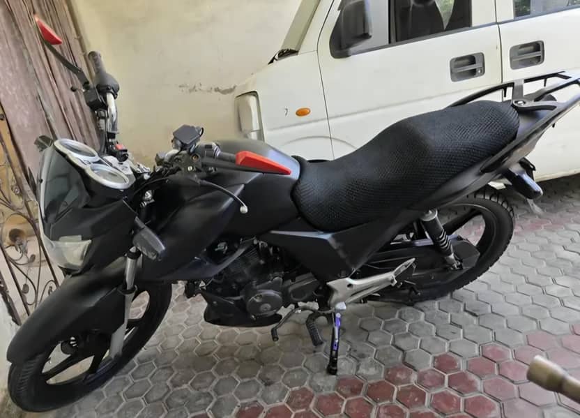 Honda Cb150f 1