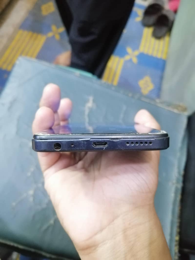 Infinix Smart 7 4
