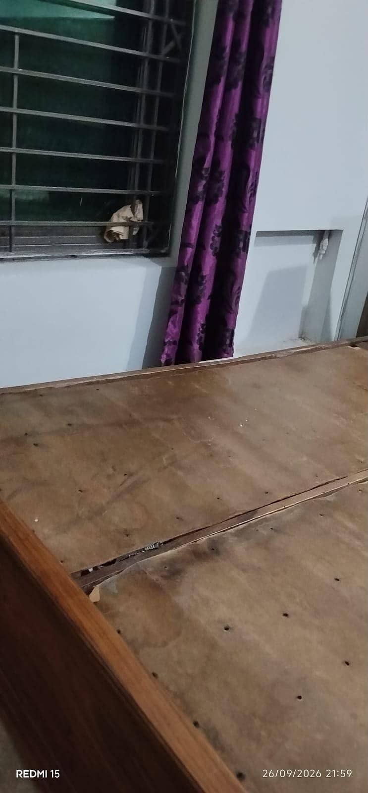 Queen Size Bed 1