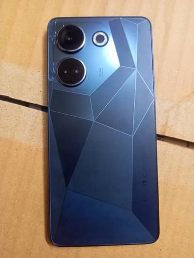 Tecno CAMON 20