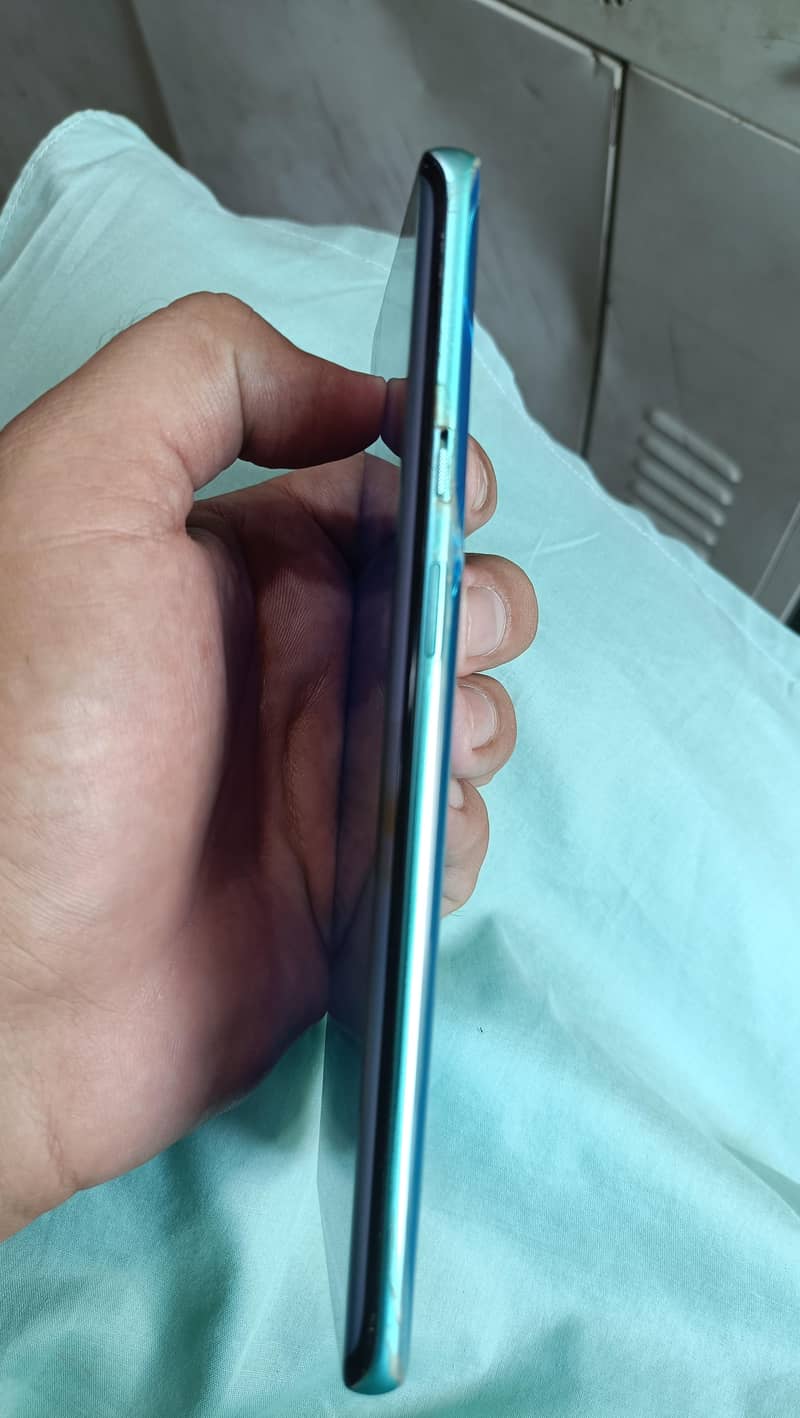 One Plus 8 Pro 4