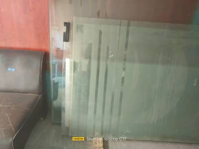 12mm tempered glass different pieces