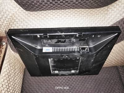 computer monitor with 100/100 working