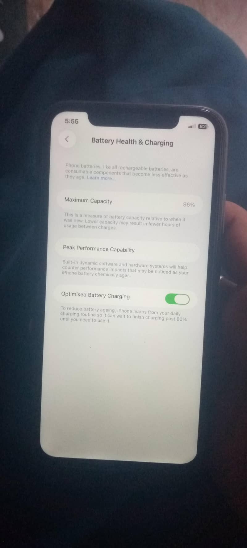 Apple iPhone 11 0