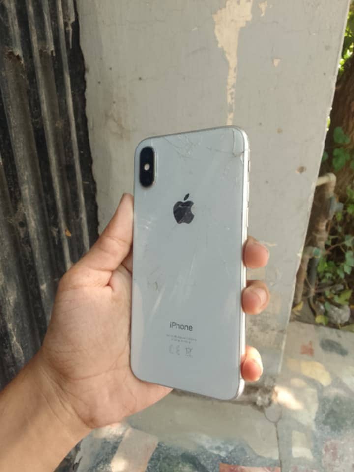 Apple iPhone X 1