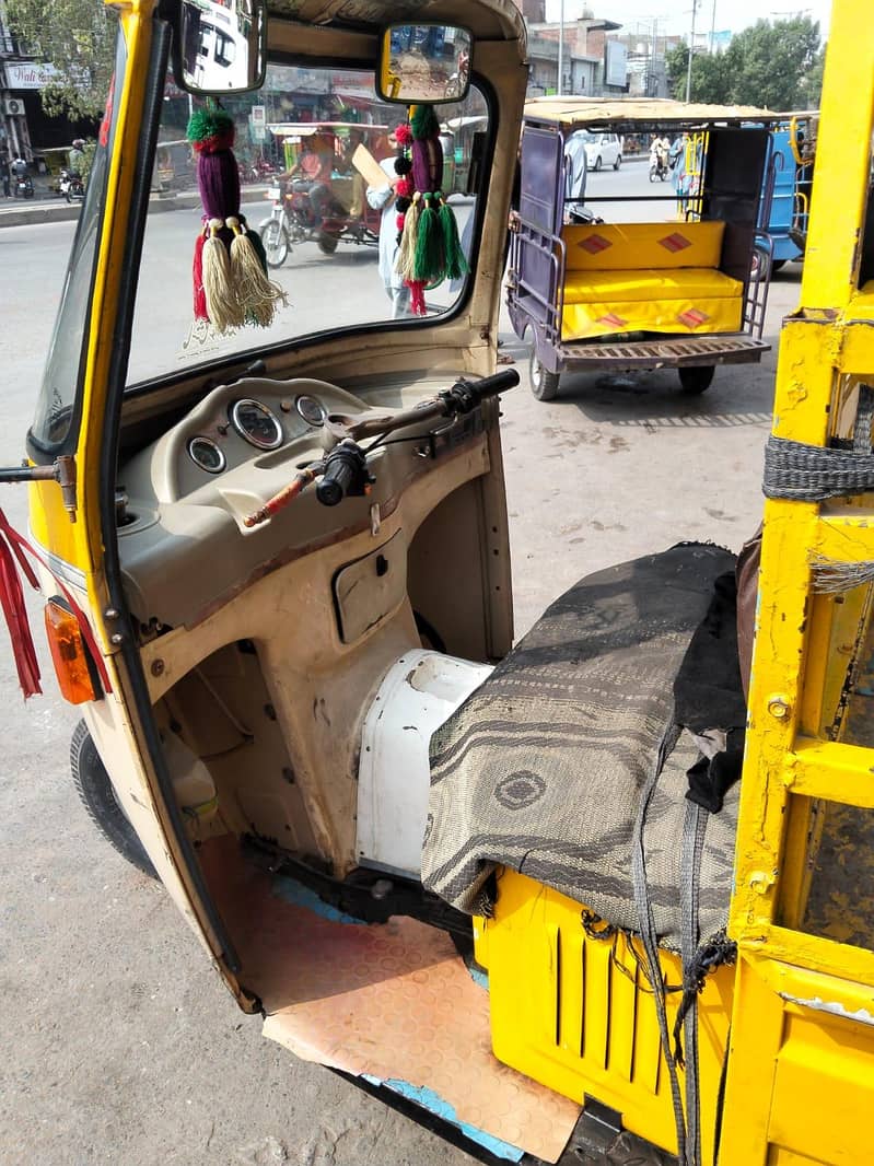 Siwa Prada Auto Loader 1