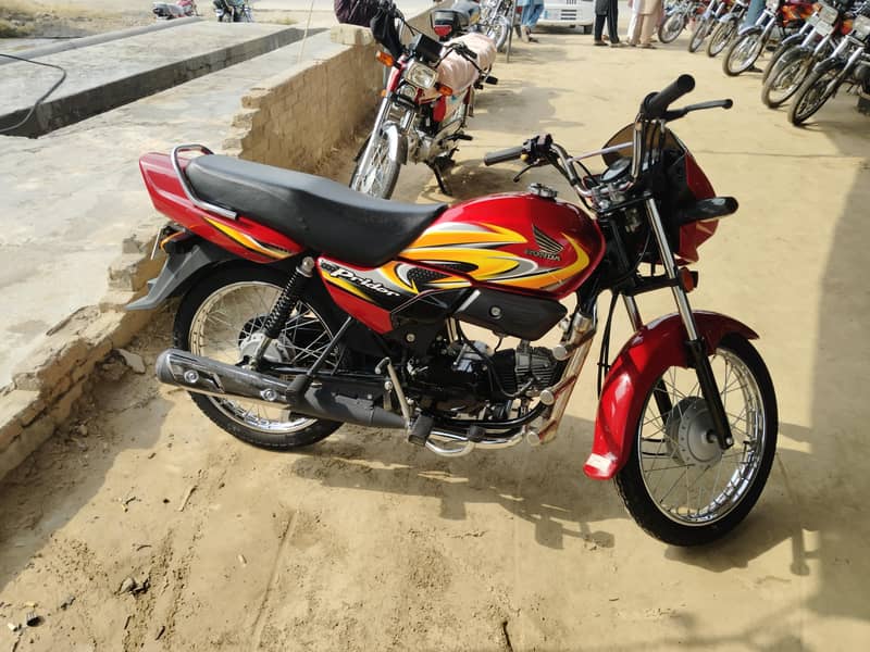 Honda prioder 1