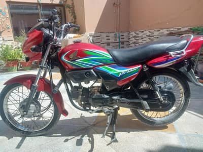 Honda pridor 100cc Red