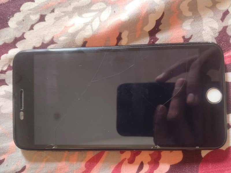 Apple iPhone 7 Plus 1