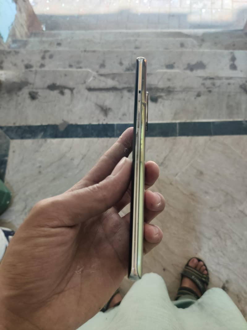 One Plus 8 6